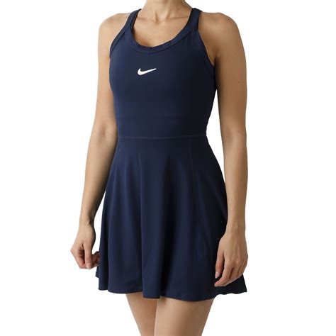 Tennisbekleidung: Nike DRI